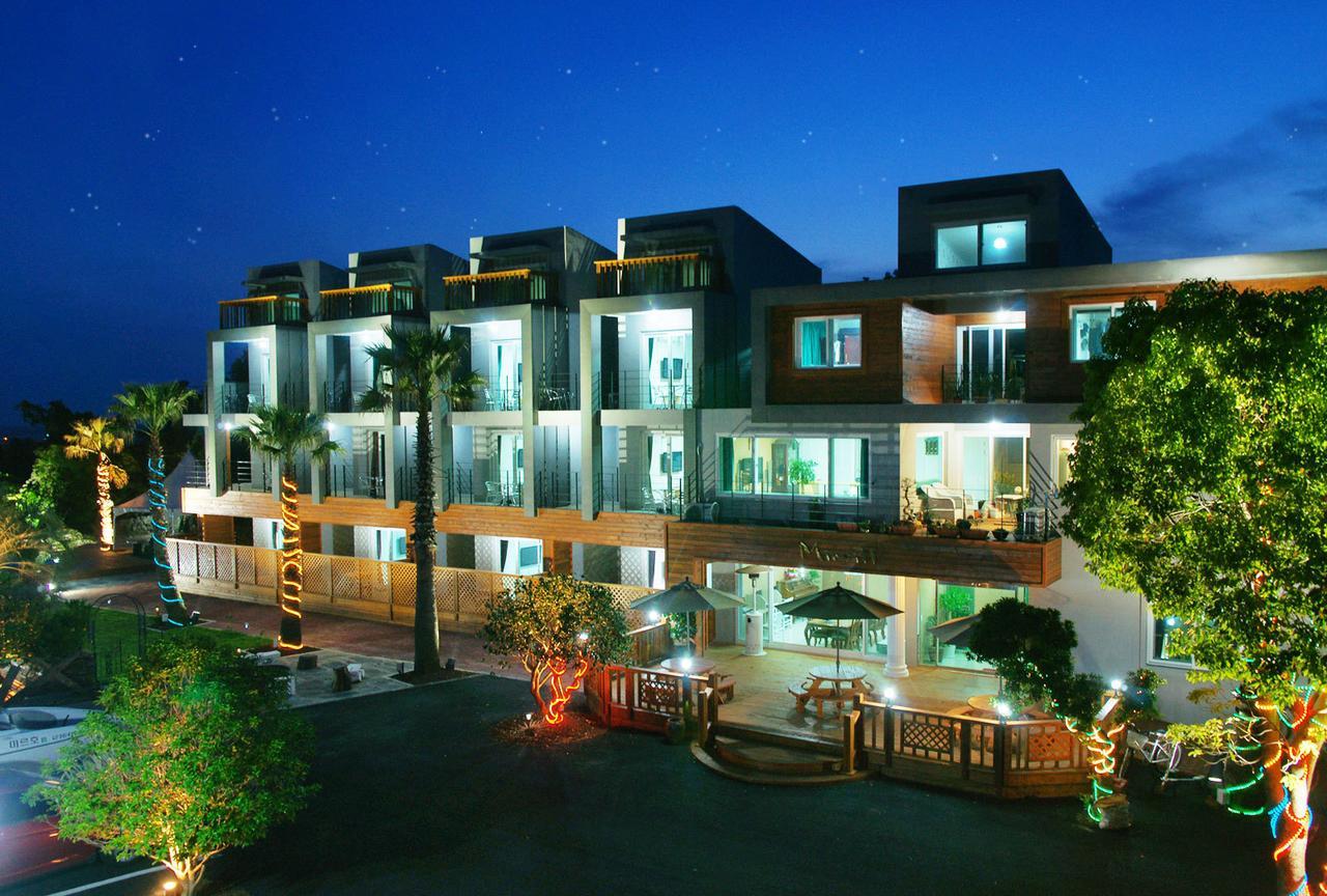 Mirvill Pension & Resort Σεογκουίπο Εξωτερικό φωτογραφία