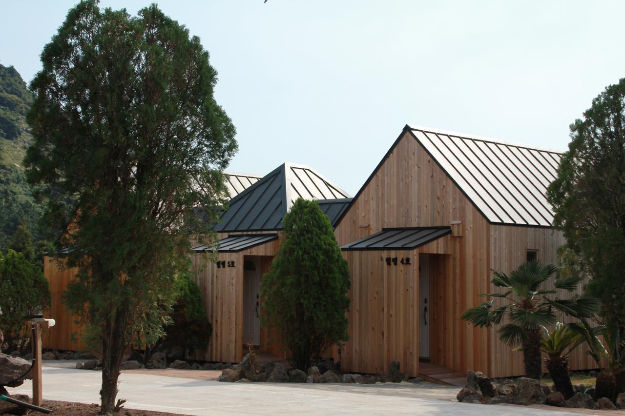 Mirvill Pension & Resort Σεογκουίπο Εξωτερικό φωτογραφία