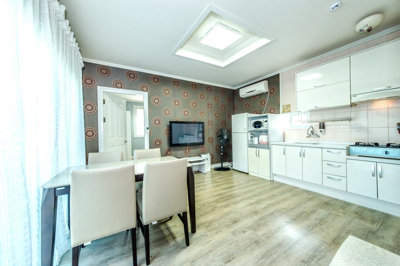 Mirvill Pension & Resort Σεογκουίπο Εξωτερικό φωτογραφία