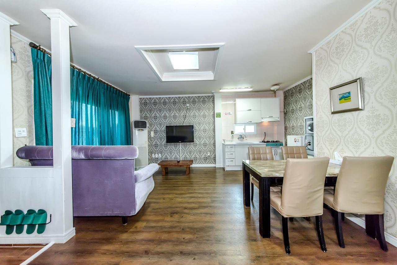 Mirvill Pension & Resort Σεογκουίπο Εξωτερικό φωτογραφία