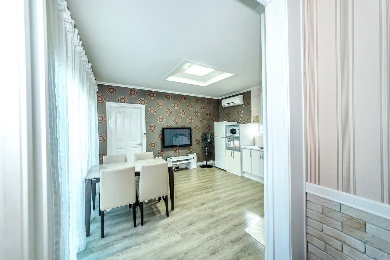Mirvill Pension & Resort Σεογκουίπο Εξωτερικό φωτογραφία