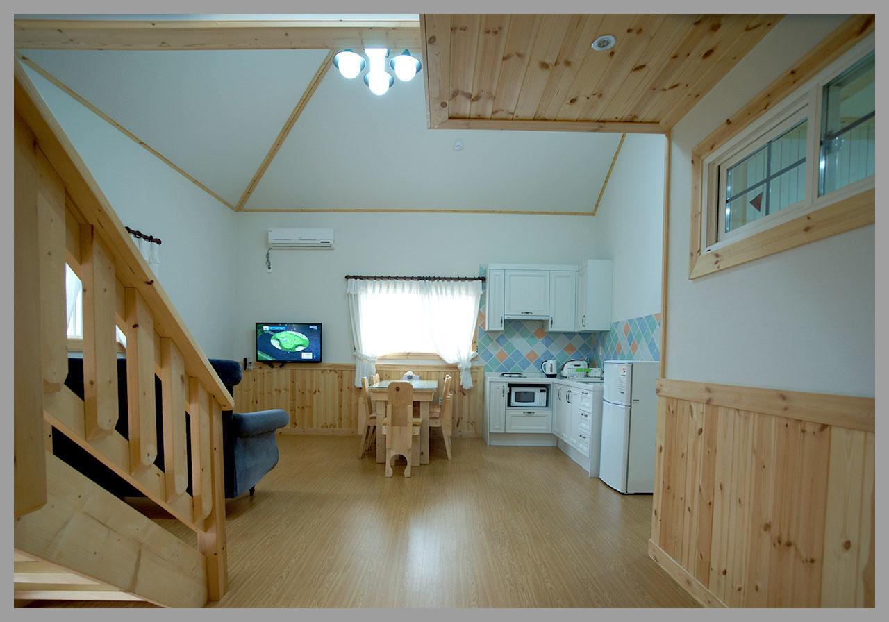 Mirvill Pension & Resort Σεογκουίπο Εξωτερικό φωτογραφία