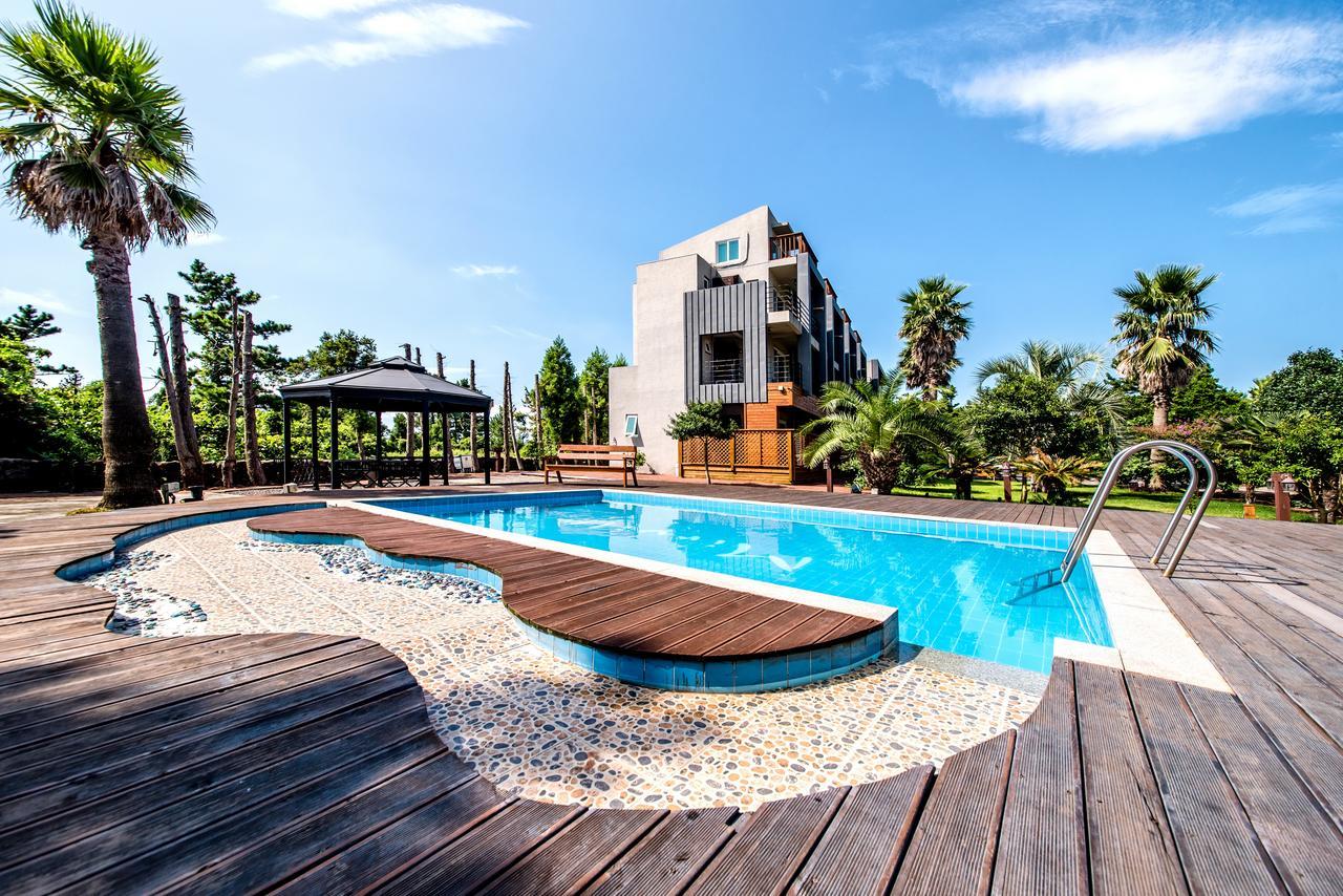 Mirvill Pension & Resort Σεογκουίπο Εξωτερικό φωτογραφία